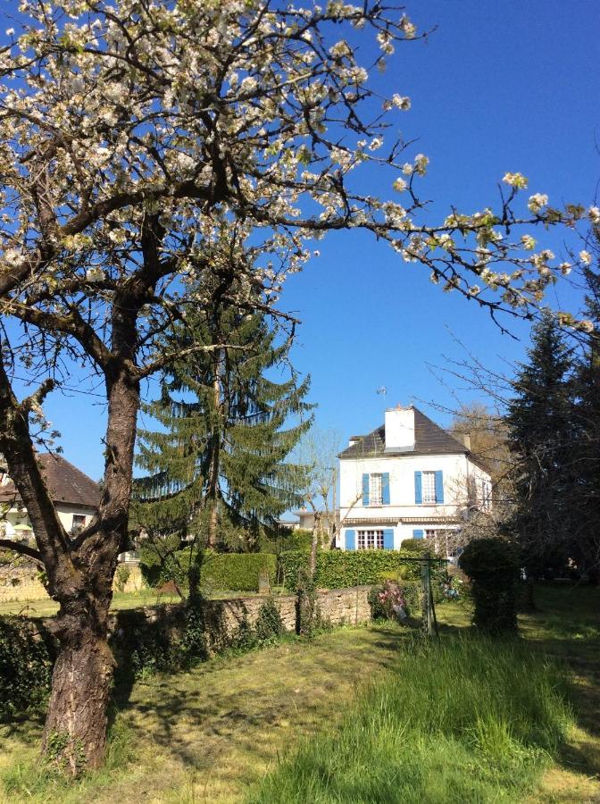 Les Reves D'Angele Bed & Breakfast Crain Exterior photo